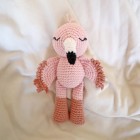 Luna, mon mini flamant rose – Patron Crochet Gratuit PDF